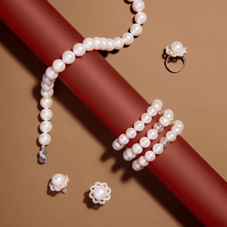 Bộ trang sức Ngọc trai Akoya Trắng ngà đính đá CZ