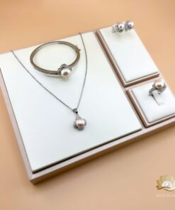 Bộ Trang Sức Ngọc Trai Thời Trang Shine Pearl – Tinh Hoa Thanh Lịch Và Vẻ Đẹp Vĩnh Cửu Của Người Phụ Nữ Hiện Đại